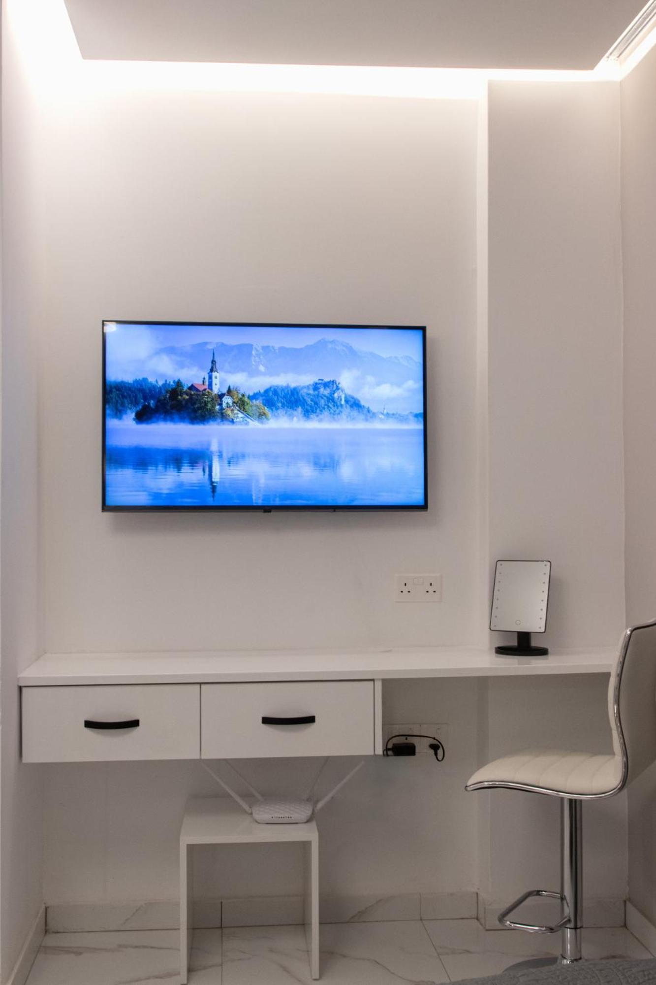 In The Heart Of Apartman
